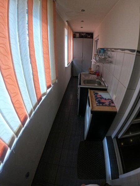 Giurgiu, apartament 3 camere decomandat, parter inalt, complet mobilat