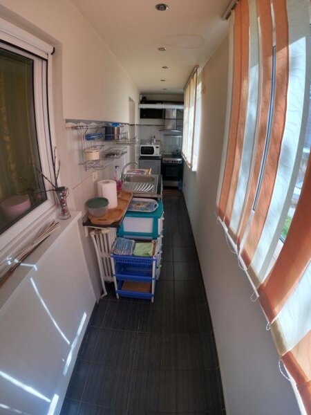 Giurgiu, apartament 3 camere decomandat, parter inalt, complet mobilat